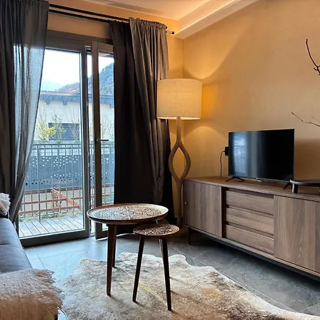 Balcone Panoramico, Comfort Moderno, Quiete Alpina * Aosta