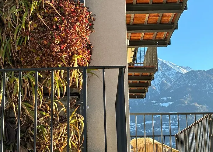 Balcone Panoramico, Comfort Moderno, Quiete Alpina